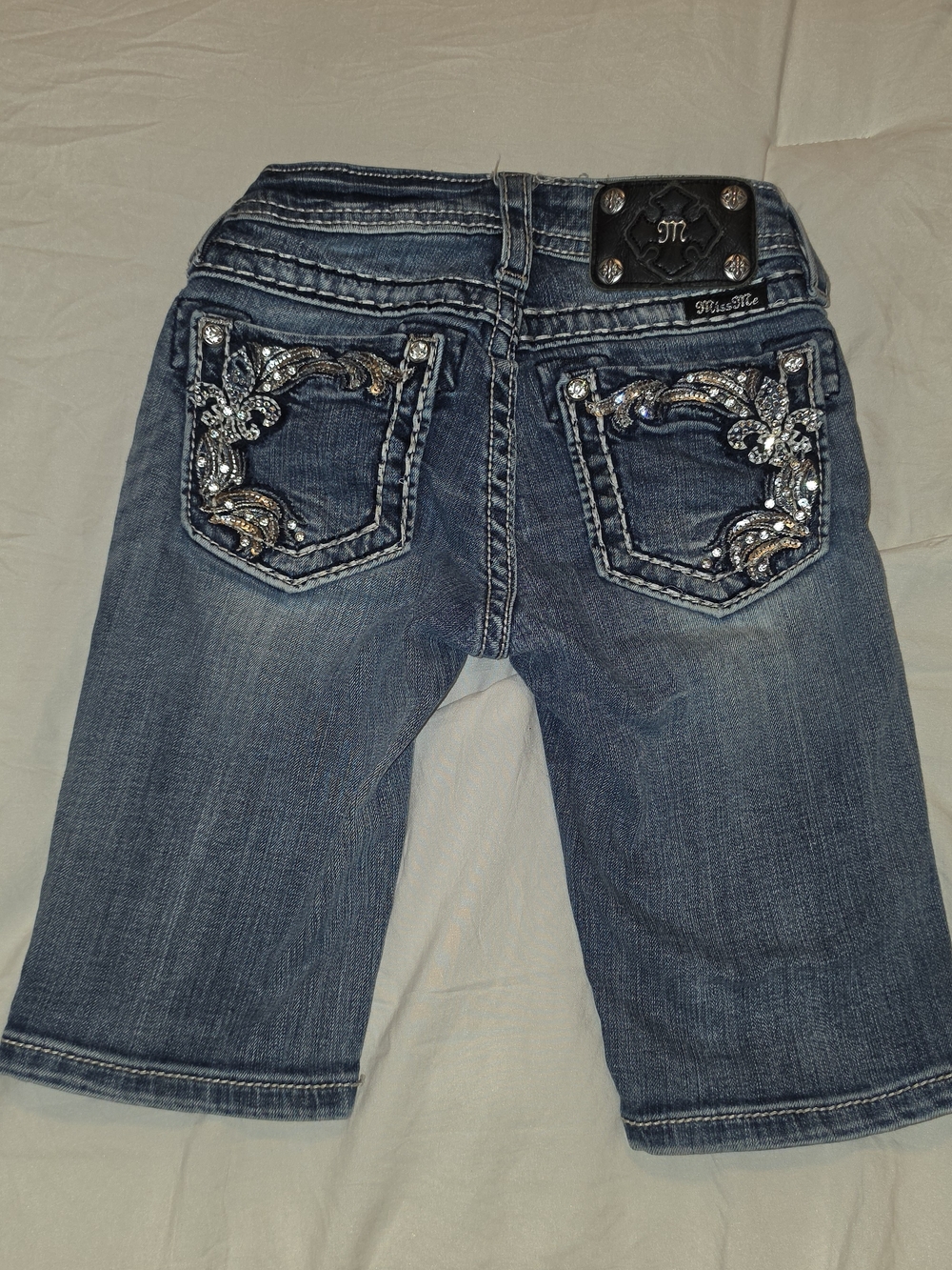 Miss Me Girls Bermuda Denim Shorts JK5853M2 Rhinestone Sequin Blue Size 8